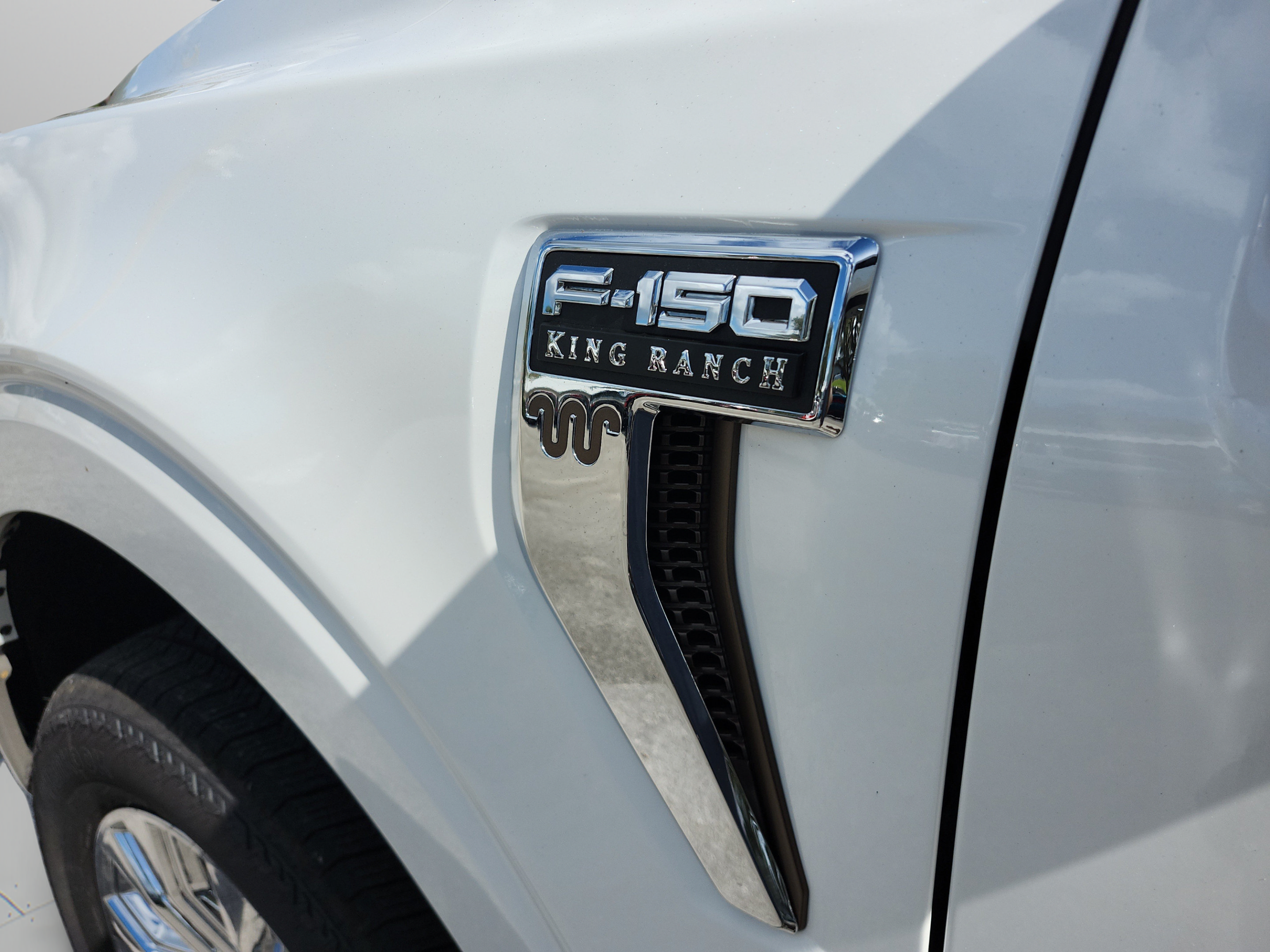 New 2026 Ford F150 King Ranch w/ Equipment Group 601A High AWD/4WD image 24