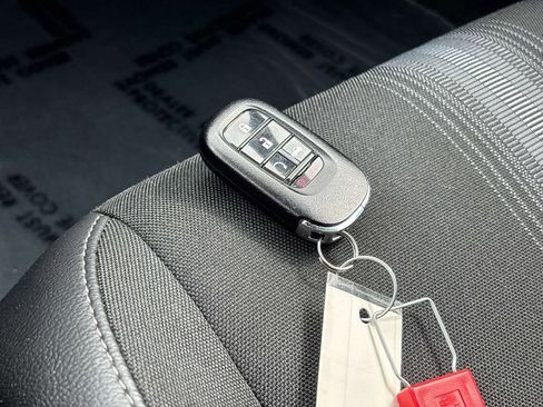 Used 2025 Honda Civic Sport image 27