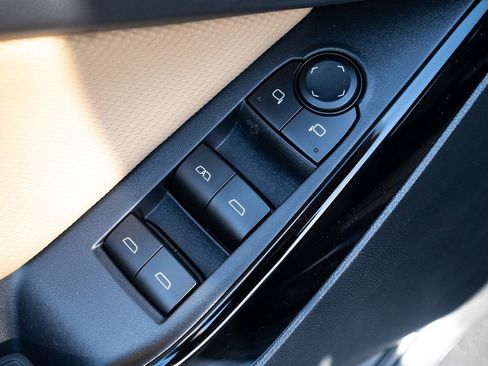 New 2026 Chevrolet Equinox ACTIV w/ LPO, Floor Liner Package image 21