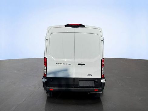 New 2026 Ford Transit 250 148 Medium Roof RWD image 4