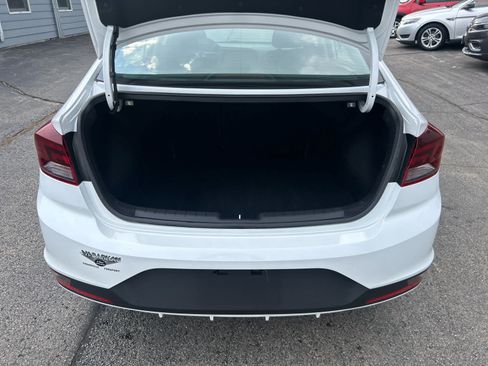 Used 2020 Hyundai Elantra SE w/ Cargo Package (C1) FWD image 23