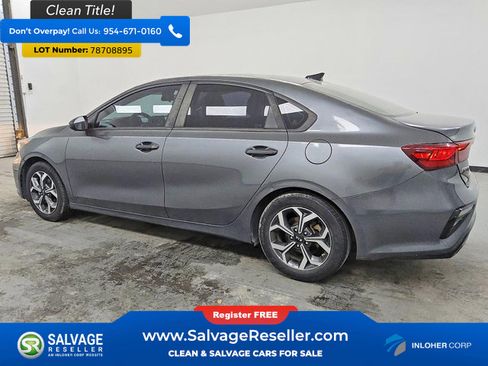 Used 2020 Kia Forte LXS FWD image 3