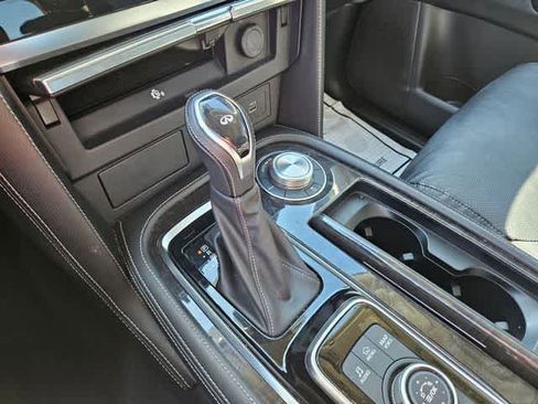Used 2024 INFINITI QX80 Luxe image 36
