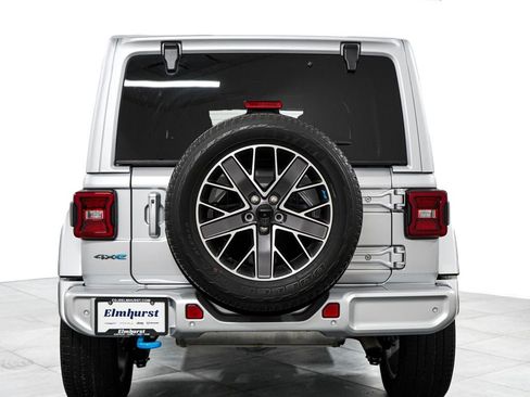Used 2023 Jeep Wrangler Unlimited Sahara AWD/4WD image 6