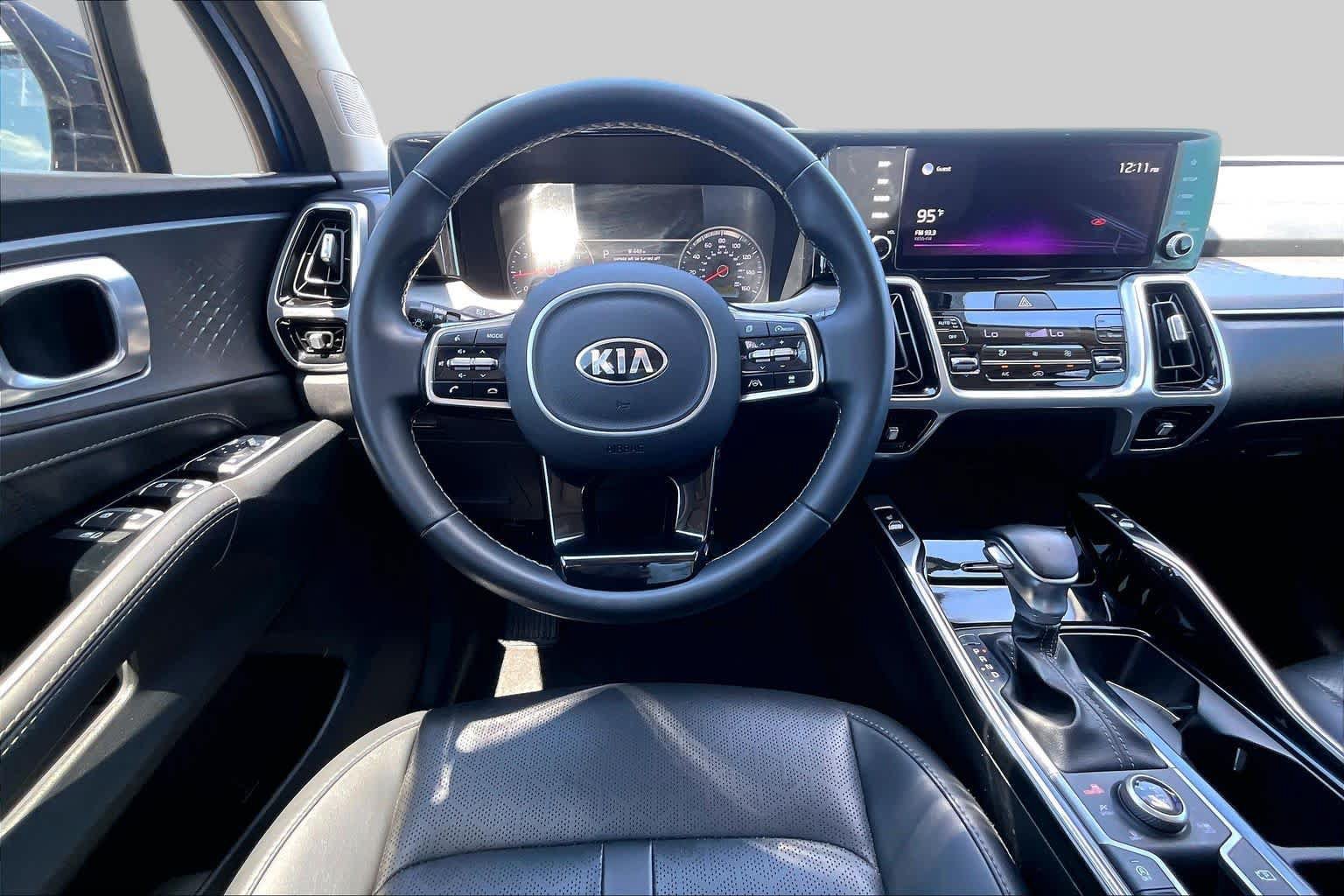 Used 2021 Kia Sorento SX AWD/4WD image 6