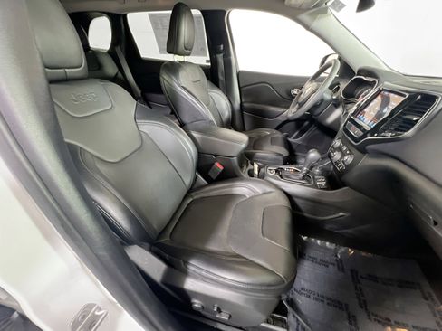 Used 2022 Jeep Cherokee Limited image 26