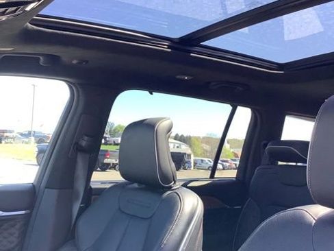 Certified 2025 Jeep Grand Cherokee L Summit AWD/4WD image 15