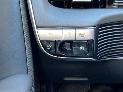 Certified 2024 Hyundai Ioniq 5 Limited RWD image 37