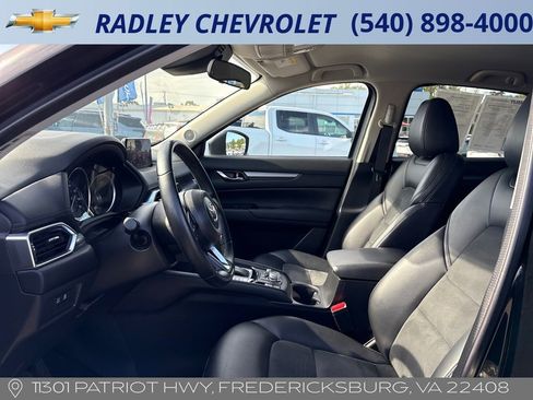 Used 2020 MAZDA CX-5 Touring image 11