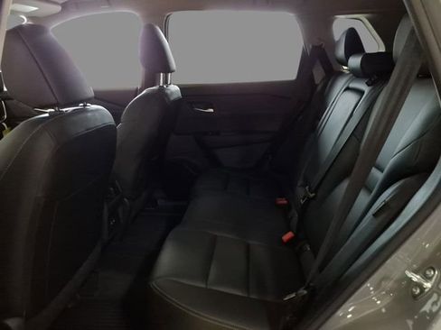 Certified 2025 Nissan Rogue SL AWD/4WD image 6