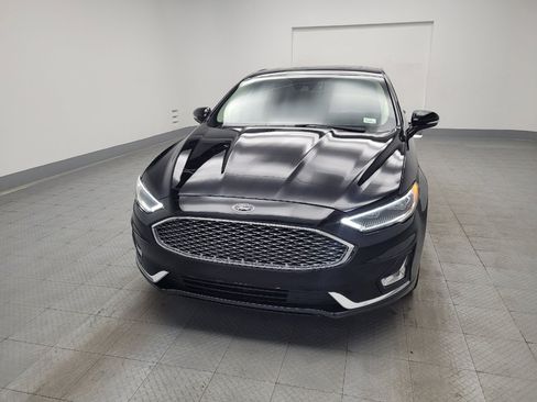 Used 2020 Ford Fusion Titanium image 15