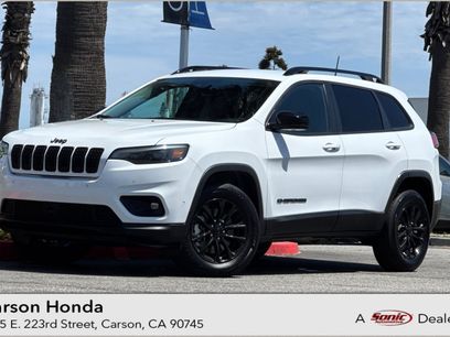 Used 2023 Jeep Cherokee Altitude Lux