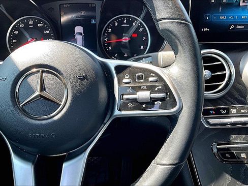 Used 2022 Mercedes-Benz GLC 300 4MATIC w/ Premium Package Lite image 18