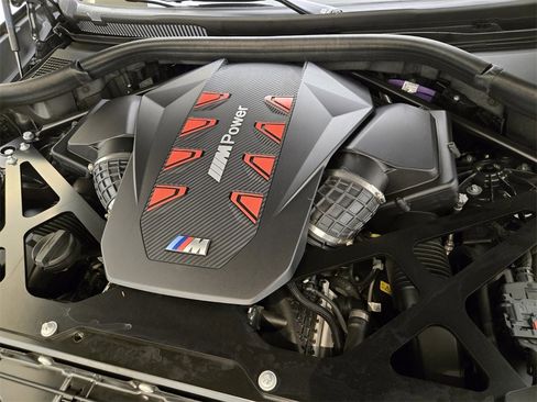 Used 2025 BMW X5 M Competition w/ Executive Package image 30