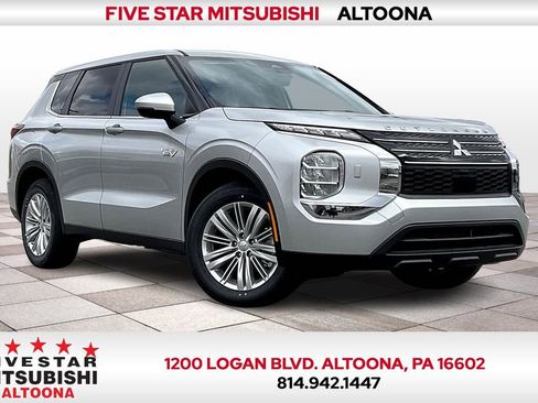 New 2025 Mitsubishi Outlander ES AWD/4WD image 1