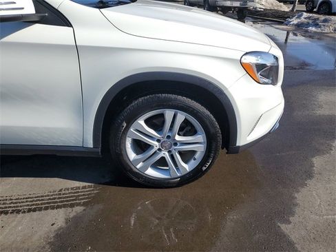 Used 2015 Mercedes-Benz GLA 250 4MATIC image 5