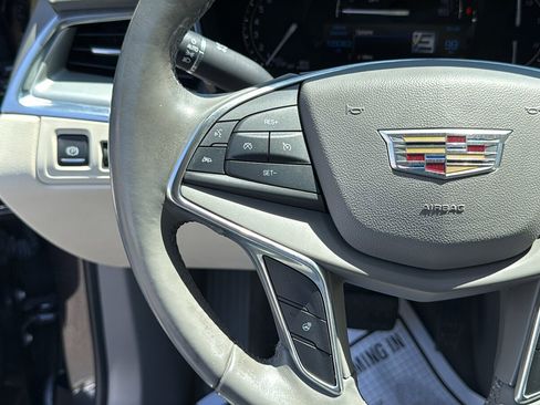 Used 2018 Cadillac XT5 Luxury AWD/4WD image 15