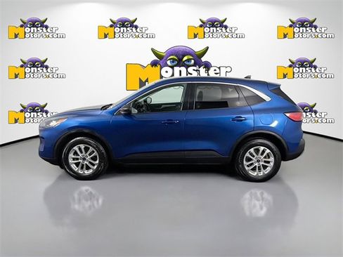 Used 2022 Ford Escape SE image 8