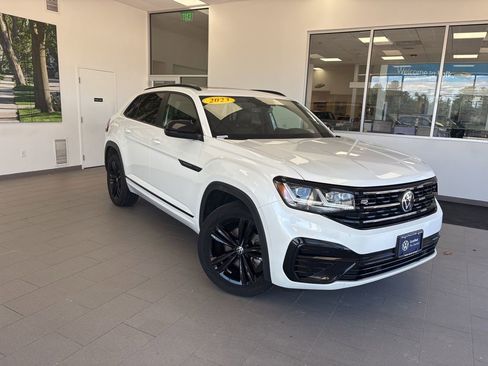 Certified 2023 Volkswagen Atlas Cross Sport SEL R-Line AWD/4WD image 1