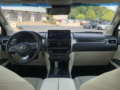 Used 2023 Lexus GX 460 Premium AWD/4WD image 30