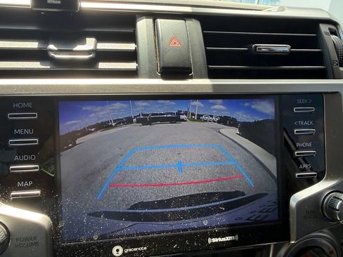 Used 2022 Toyota 4Runner SR5 AWD/4WD image 15