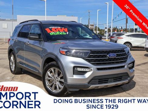 Used 2020 Ford Explorer XLT w/ Equipment Group 202A image 1