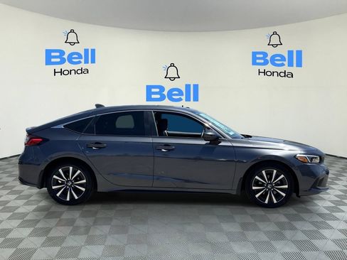 Used 2024 Honda Civic EX-L image 5
