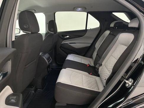 Certified 2019 Chevrolet Equinox LS w/ LS Convenience Package AWD/4WD image 18