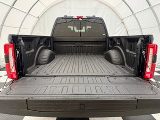 New 2025 Ford F250 Lariat w/ Lariat Ultimate Package video 4