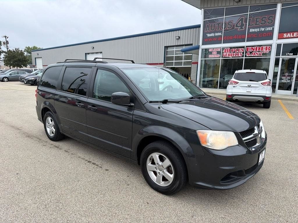 Used 2012 Dodge Grand Caravan SXT FWD image 2