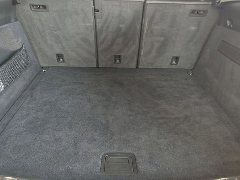 Used 2024 Porsche Cayenne Base image 13