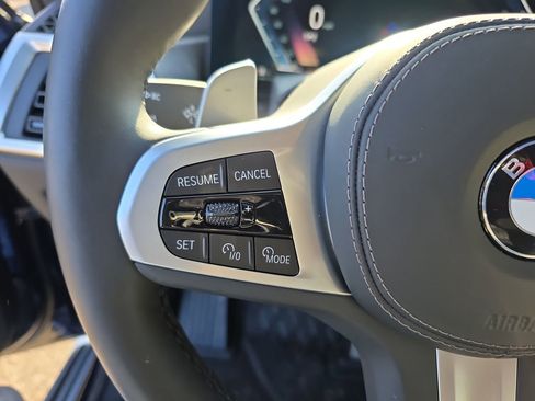 Used 2025 BMW X5 sDrive40i w/ M Sport Package image 25