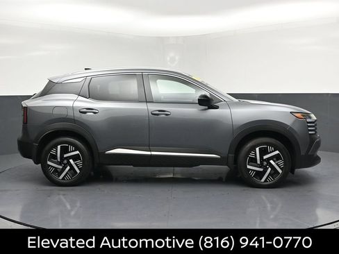 Certified 2026 Nissan Kicks SV FWD image 23