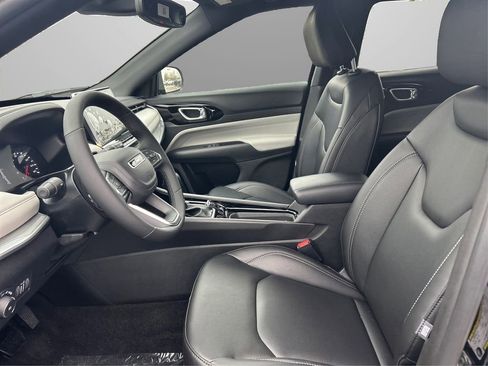 New 2026 Jeep Compass Limited image 9