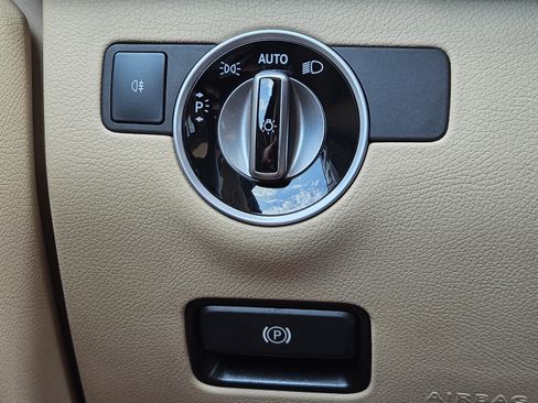 Used 2019 Mercedes-Benz GLS 450 4MATIC image 22