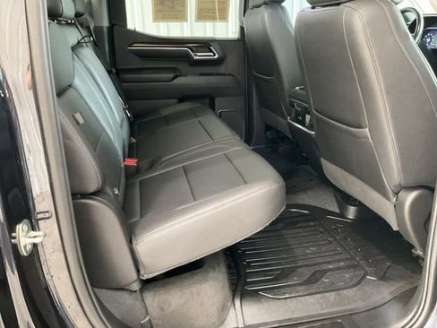 Used 2022 GMC Sierra 1500 SLT w/ SLT Premium Plus Package image 26