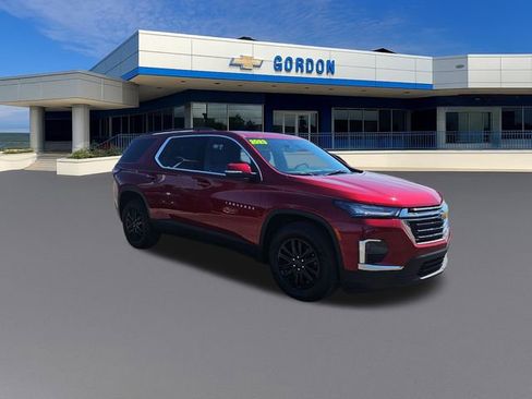 Used 2023 Chevrolet Traverse LT FWD image 8