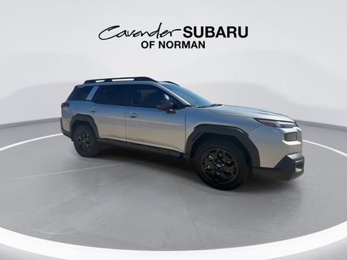 Used 2026 Subaru Outback Limited AWD/4WD image 2