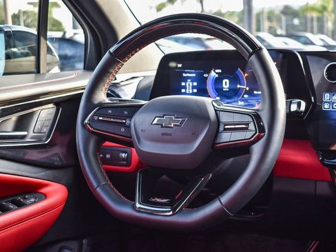 New 2025 Chevrolet Blazer EV RS w/ Super Cruise Package AWD/4WD image 15