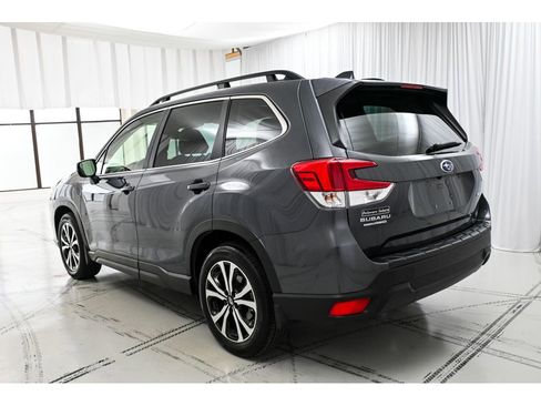 Used 2023 Subaru Forester Limited w/ Popular Package #2 AWD/4WD image 5