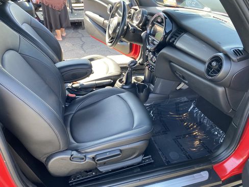 Used 2019 MINI Cooper Convertible FWD image 18