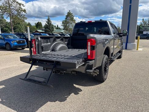 New 2026 Ford F350 Lariat w/ Black Appearance Package AWD/4WD image 10