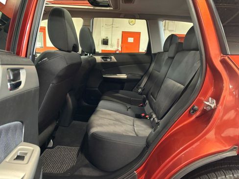 Used 2010 Subaru Forester 2.5X Premium image 14