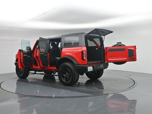 Certified 2023 Ford Bronco Wildtrak AWD/4WD image 37