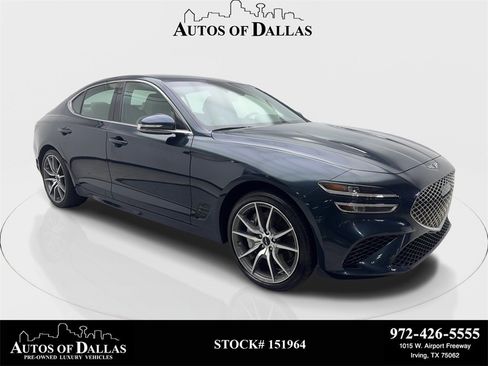 Used 2025 Genesis G70 2.5T image 1