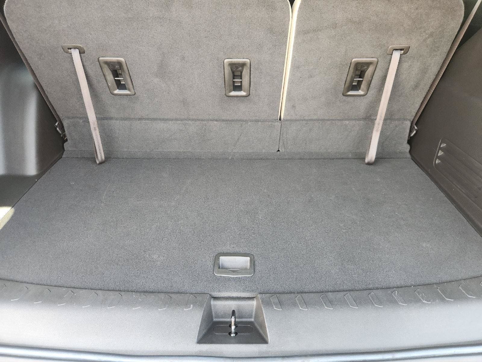 Used 2023 Chevrolet Traverse LS w/ Safety Package FWD image 33