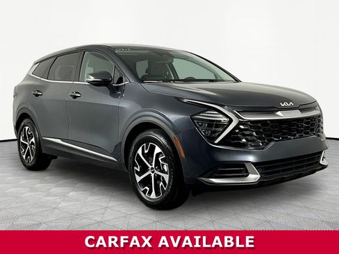 Used 2025 Kia Sportage EX FWD image 3