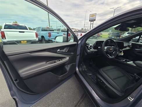 New 2025 Chevrolet Blazer EV LT w/ Super Cruise Package image 16