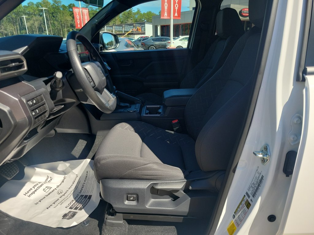 Used 2026 Toyota Tacoma SR5 RWD image 15