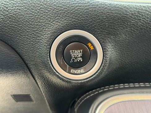 Used 2015 Dodge Challenger R/T w/ Quick Order Package 22B R/T image 22